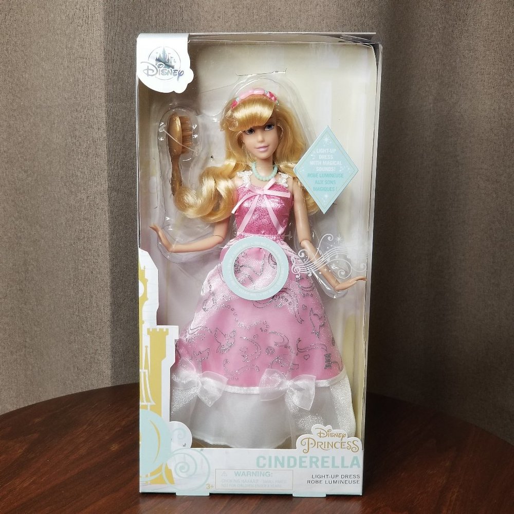 Authentic Disney Store Cinderella Premium Doll with Light Up Dress 11"
